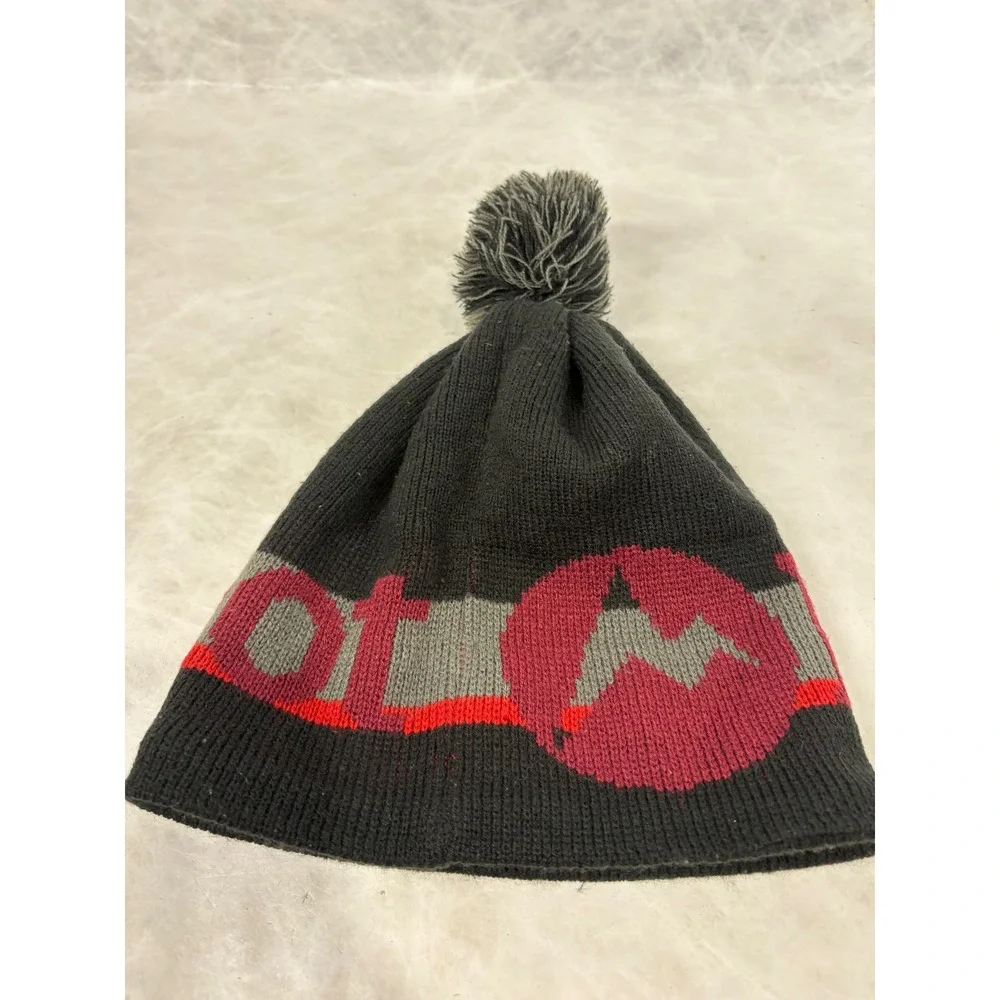 Marmot Mens Black Knit Beanie Hat Fleece Lined Pom Pom Logo Y15630 One Size‎
